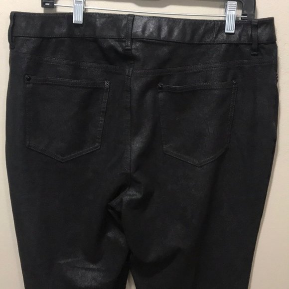 {Chico’s} Faux Suede Knit Pants size 2 - Picture 6 of 10